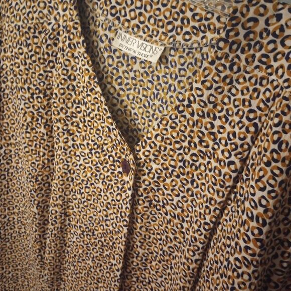 Ship & shore abstract print pleated skirt and shirt set with pockets - Picture 3 of 13